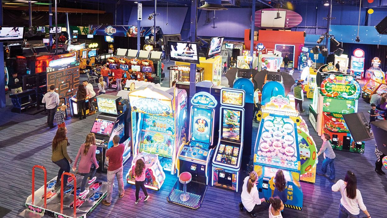 Ontario's Giant Gaming Complex Is Closing For Good But There's Still Time To Visit