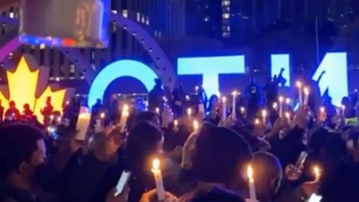 A Candlelight Vigil In Toronto to #EndSARS Violence In Nigeria Got Pretty Emotional