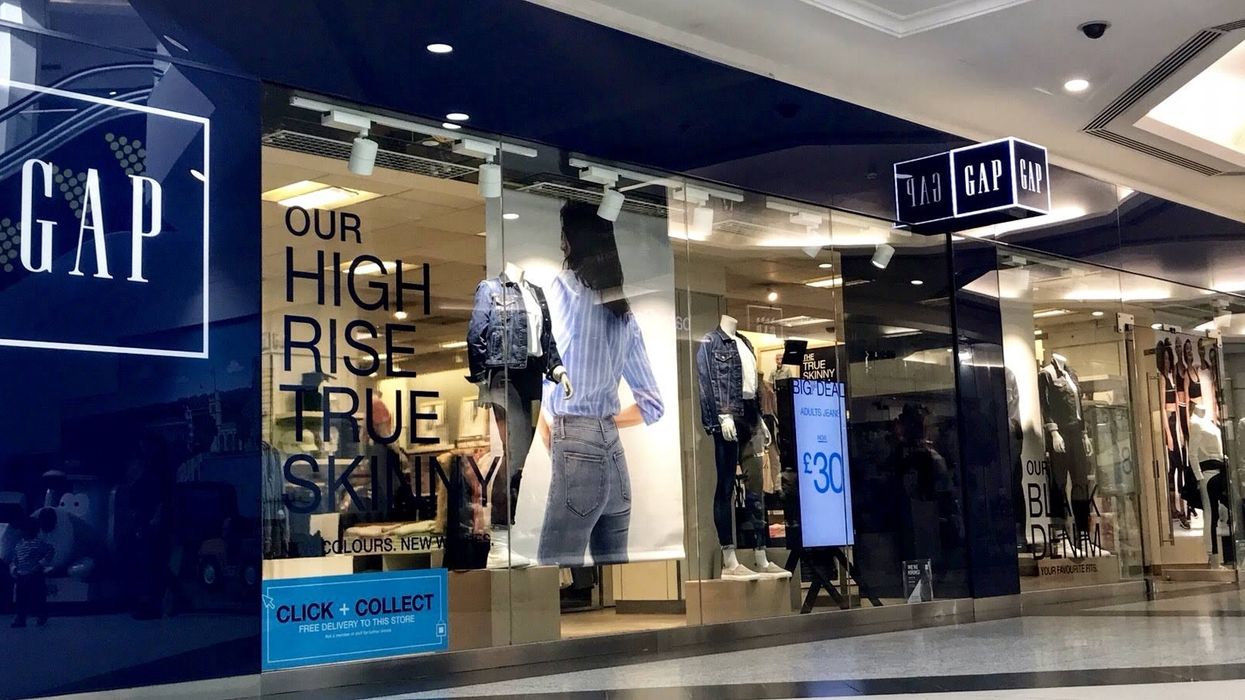 The Gap May Be The Next Store To Disappear From Canadian Malls - Narcity