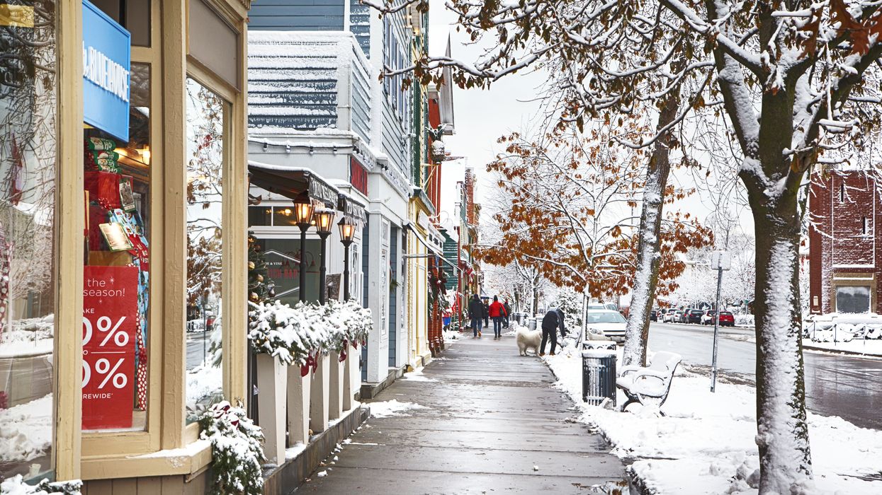 Here's What Ontario's Weather Will Look Like On Christmas This Year