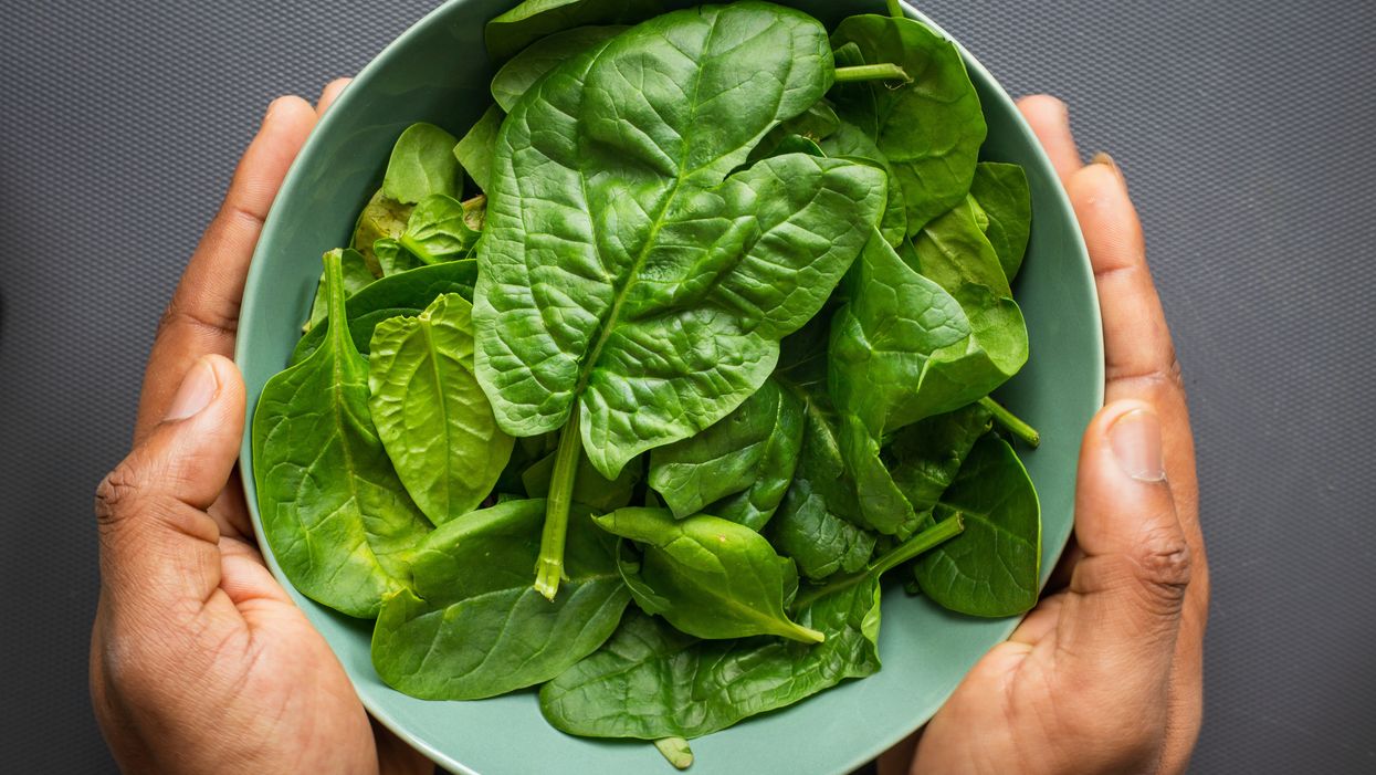 Canada Just Recalled Another Food For Salmonella & This Time It's Spinach