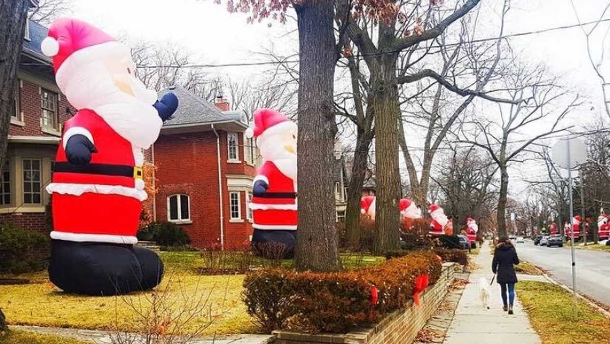 Toronto's Giant Santas Return With Battle Scars After A Mysterious Grinch Slashed Them Up