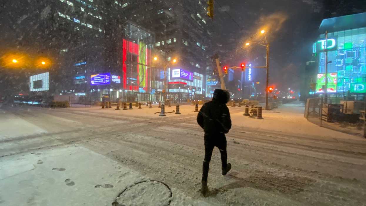 Toronto Was Totally Covered In Snow Overnight & Conditions Could Be Dangerous
