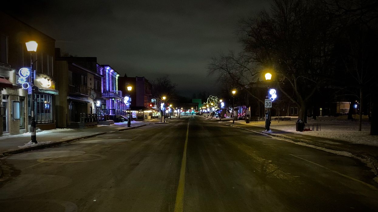 Une faible minorité de Québécois serait contre le couvre-feu selon un récent sondage