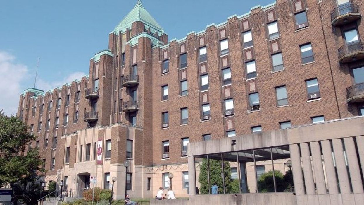 Le CIUSSS du Centre-Sud-de-l’Île-de-Montréal engage et c’est payé 20 $/h avec un sec.3