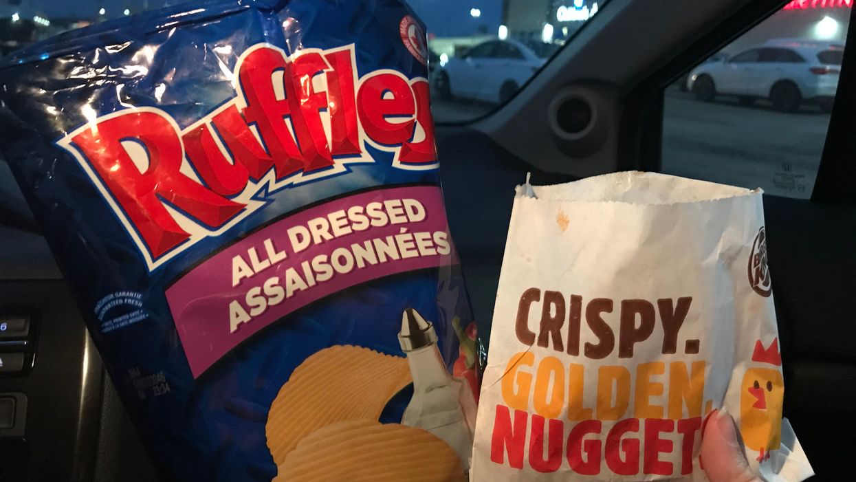 I Tried Burger King's All Dressed Nuggets Vs All Dressed Chips & This Is My Honest Opinion