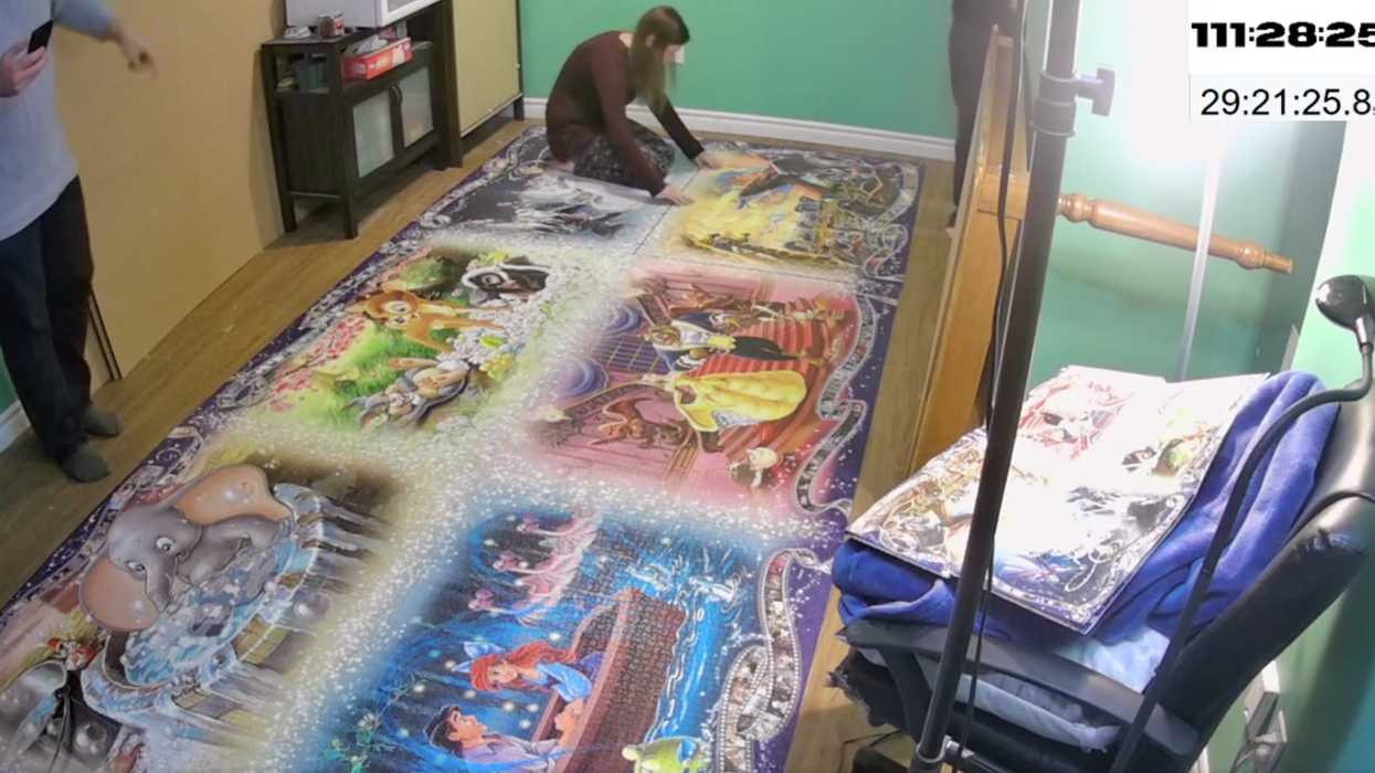 An Ontario Woman Set A Jigsaw Puzzle World Record & It Took Her More Than A Week