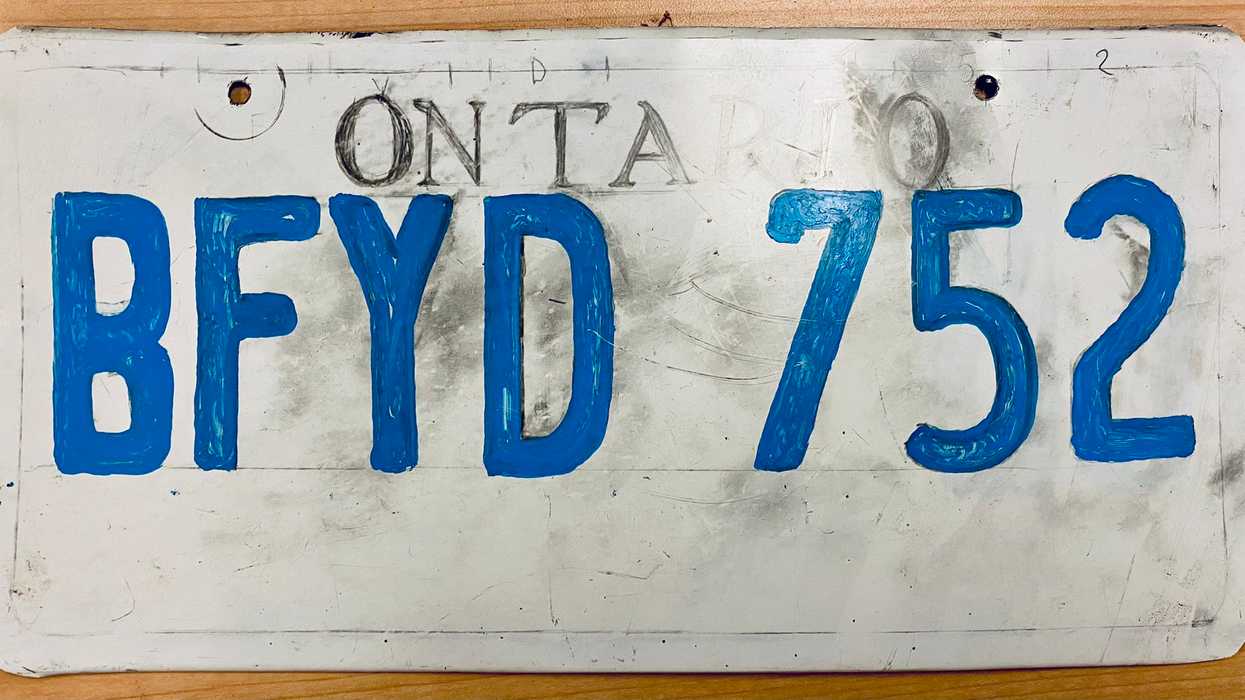An Ontario Driver Tried To Fool Police With A Hand-Drawn DIY Licence Plate (PHOTO)