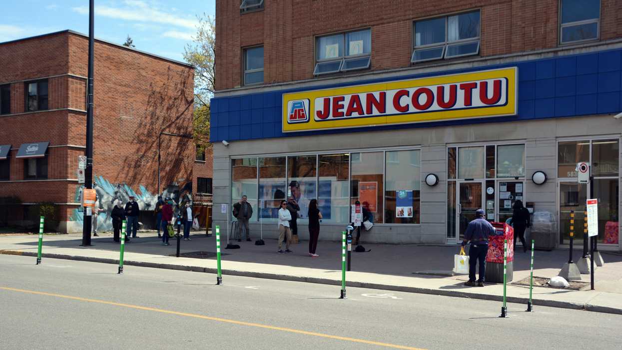 Les Montréalais peuvent maintenant se faire vacciner dans environ 350 pharmacies en ville