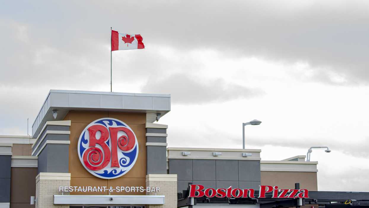 A Boston Pizza In BC Is Being Called On To End It's 'Sexist' Skirt Rule