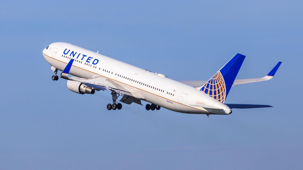 United Is Awarding Millions Of Flight Miles To Health Care Workers