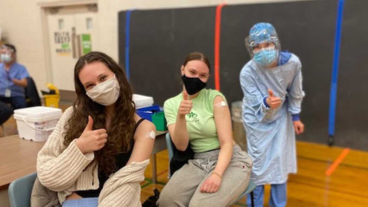 So Many People In Ontario Just Became Eligible To Book A COVID-19 Vaccine Appointment