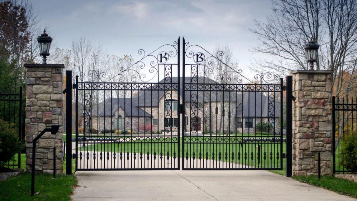 Someone In BC Is The Heir To A $1.9 Million Estate & They Don't Know It Yet