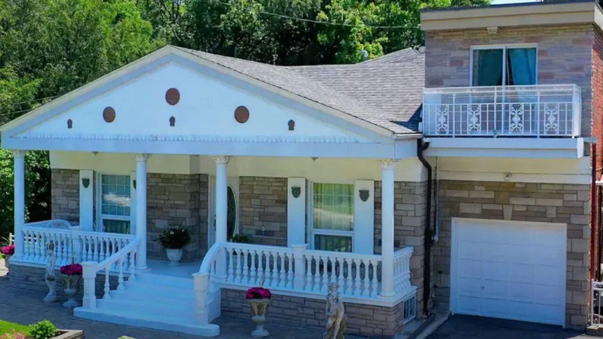 The House In ‘My Big Fat Greek Wedding’ Is For Sale In Toronto & Holy Crap, It’s Expensive