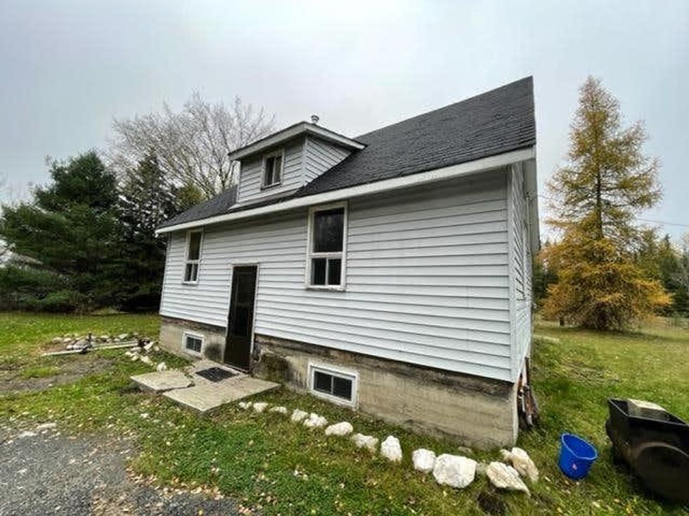 Ontario's Cheapest Homes For Sale Are Under 150K & Here Are 6 That You