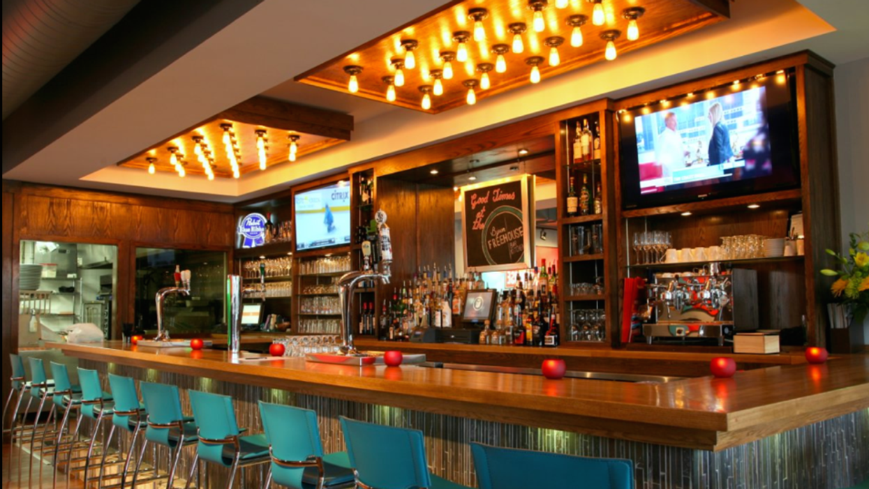 28 Amazing Restaurants You Need To Eat At In London, Ontario