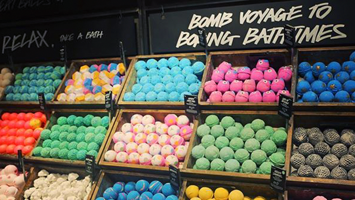 Lush fresh bath discount bombs