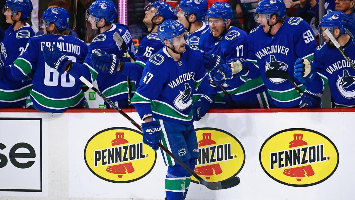 Canucks jersey best sale leak