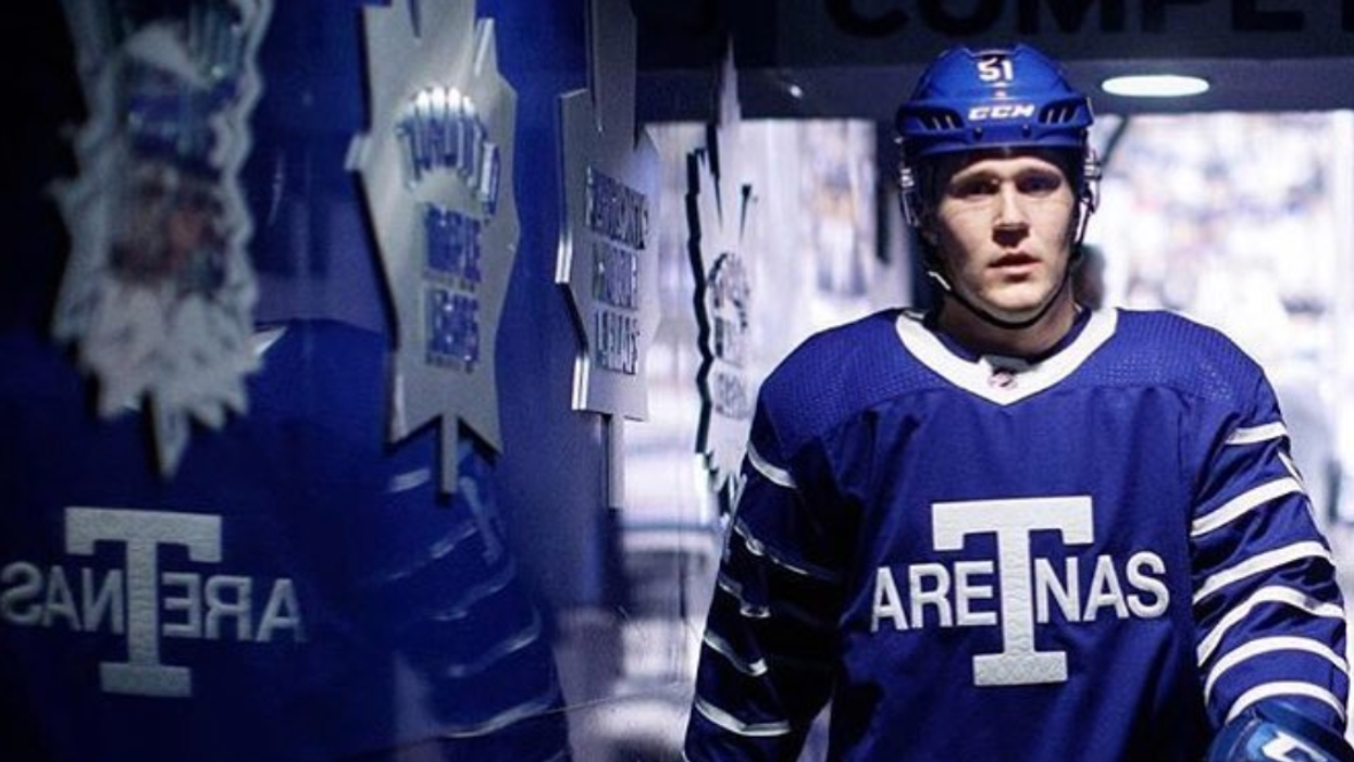 Jake Gardiner Just Signed With The Hurricanes Leafs Fans Are