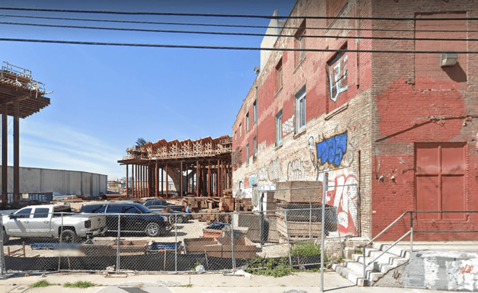 Showtime s Shameless Filmed In Chicago But Was Mostly Shot In California Narcity