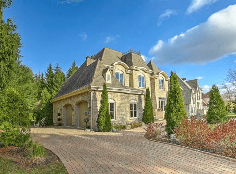 12 Quebec Homes For Sale That Would Easily Cost 1M In Toronto Narcity