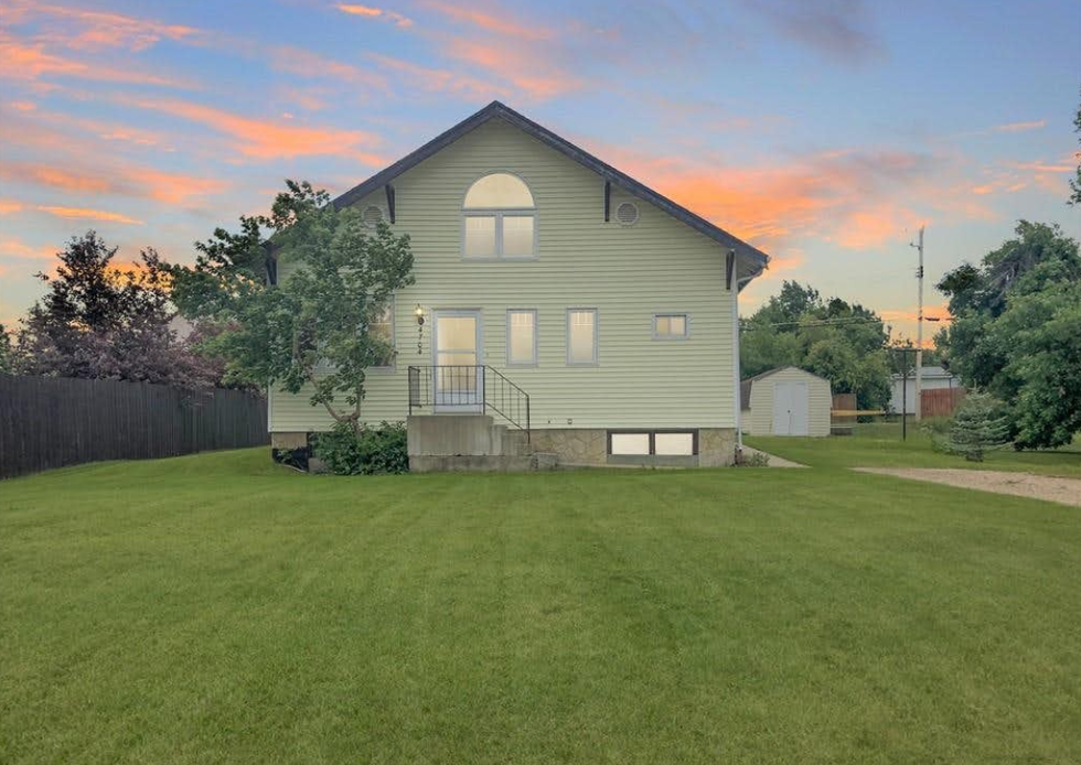 Cheap Houses For Sale In Canada Are Everywhere & Some Are Practically