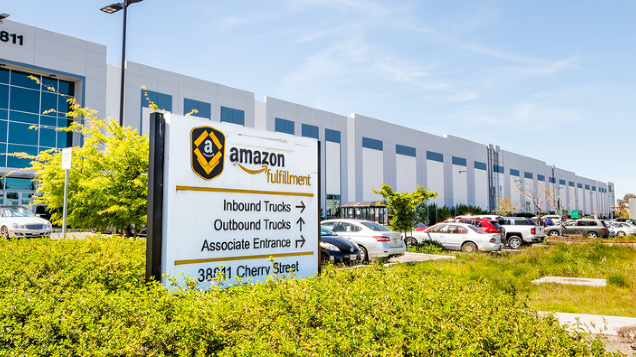 Amazon Is Hiring Thousands Of Full-Time Workers In Ontario At Two New Hubs