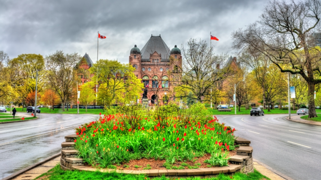 Ontario Is Getting A Minimum Wage Bump Next Week (VIDEO)