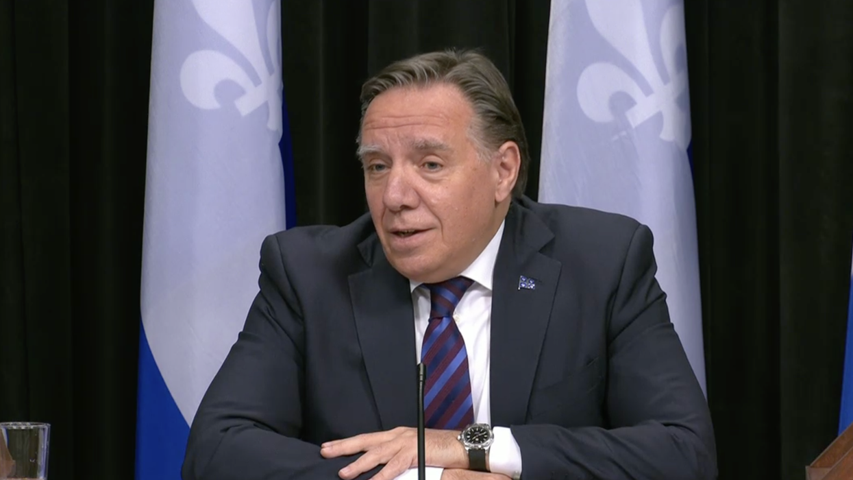 François Legault n'exclut pas la possibilité de fermer les écoles au Québec
