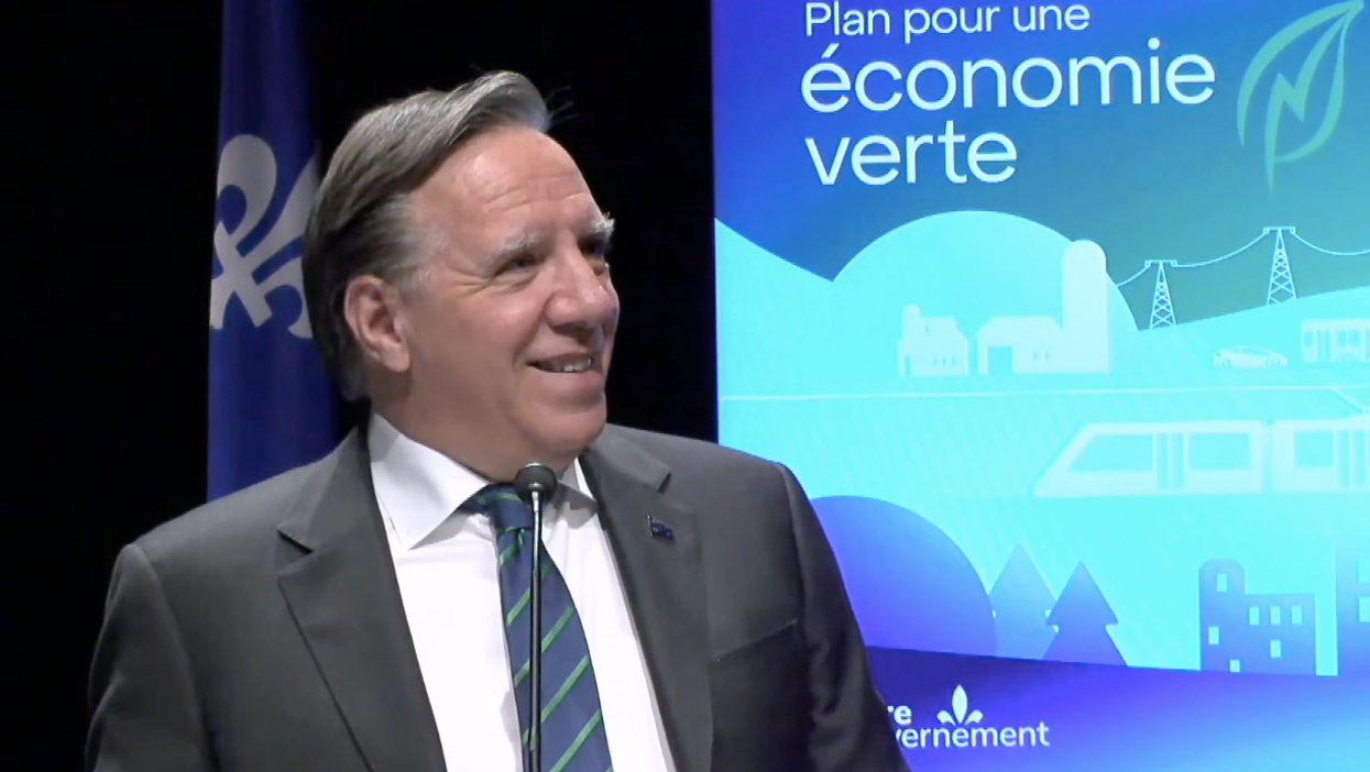 François Legault dévoile le plan d'économie verte et le Québec devra redoubler d'efforts
