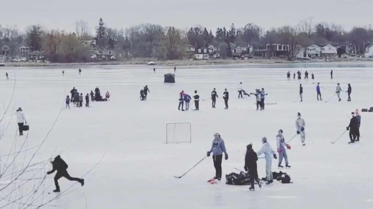 People Have Been Making The Best Of Winter On This Frozen Bay Near Toronto (VIDEO)