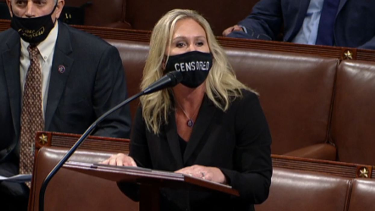 This Republican's Face Mask At Trump's Impeachment Vote Caused A Stir Online