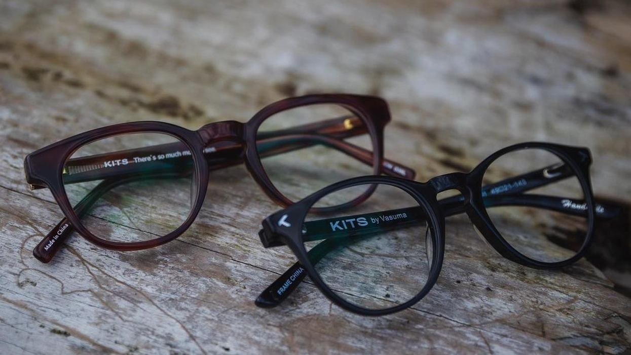 First shop glasses free