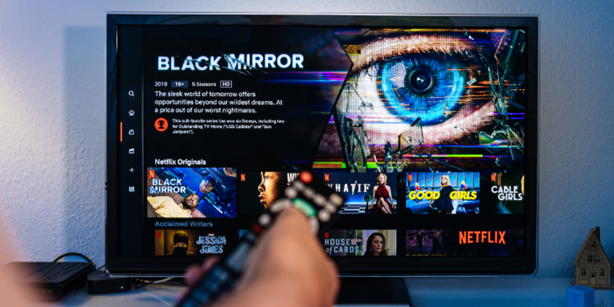 Netflix Login Sharing May Soon Be A Thing Of The Past - Narcity