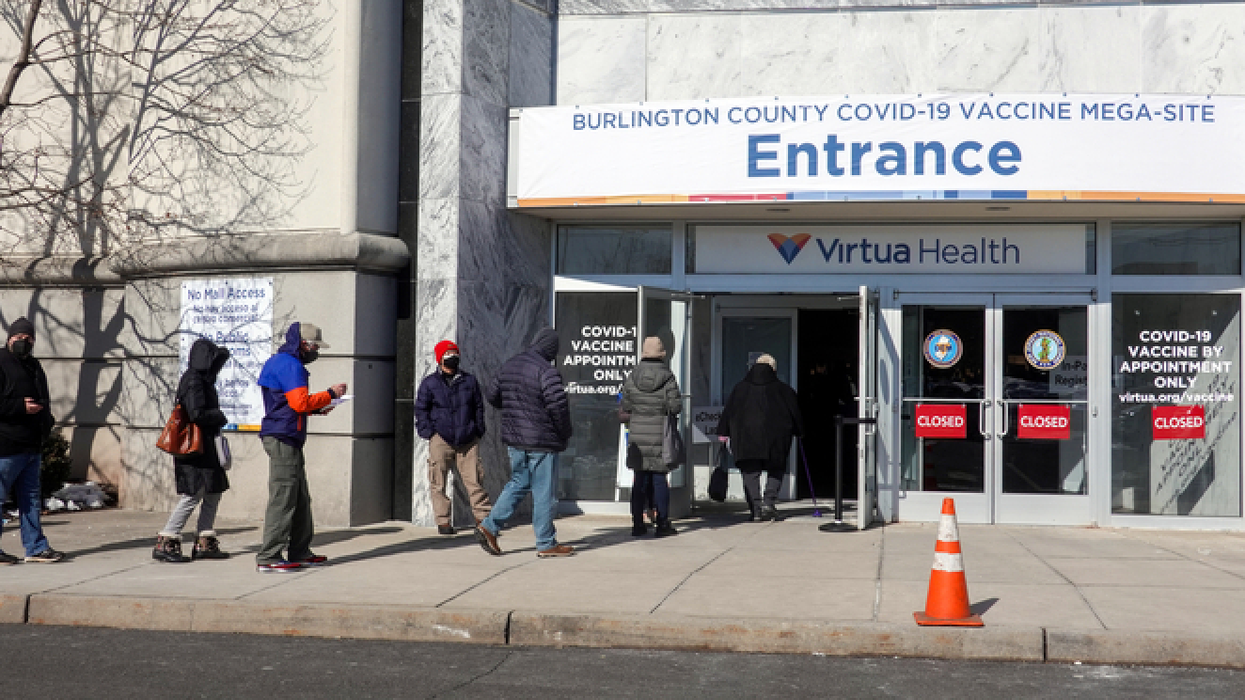 Here's How You Can Book A Vaccine Appointment Based On Where You Live In Ontario