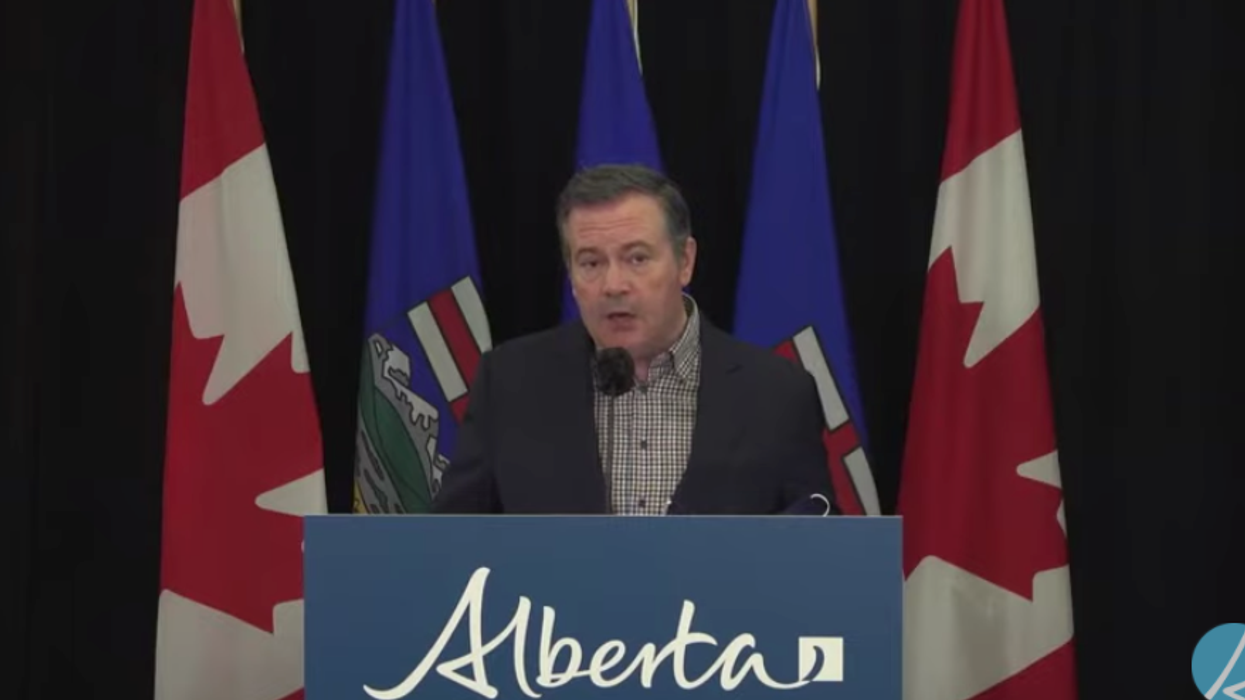 Alberta Just Announced When You Can Book Your Second Vaccine Dose If You've Had Your First