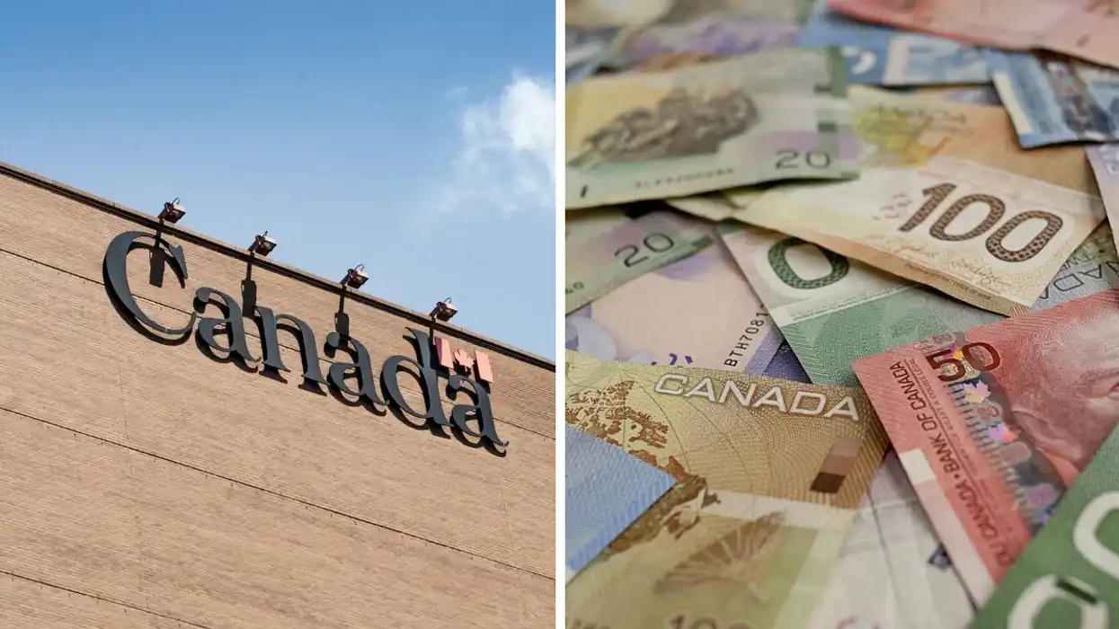 Immeuble brun avec la mention 'Canada'. Droite : Billets d'argent canadien.