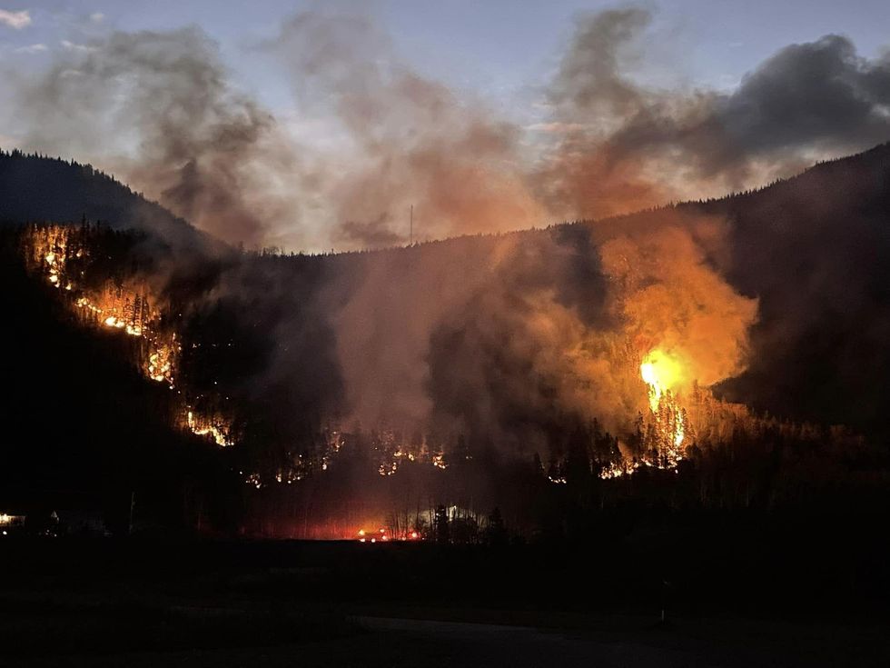 Incendie \u00e0 Mont-Saint-Pierre.