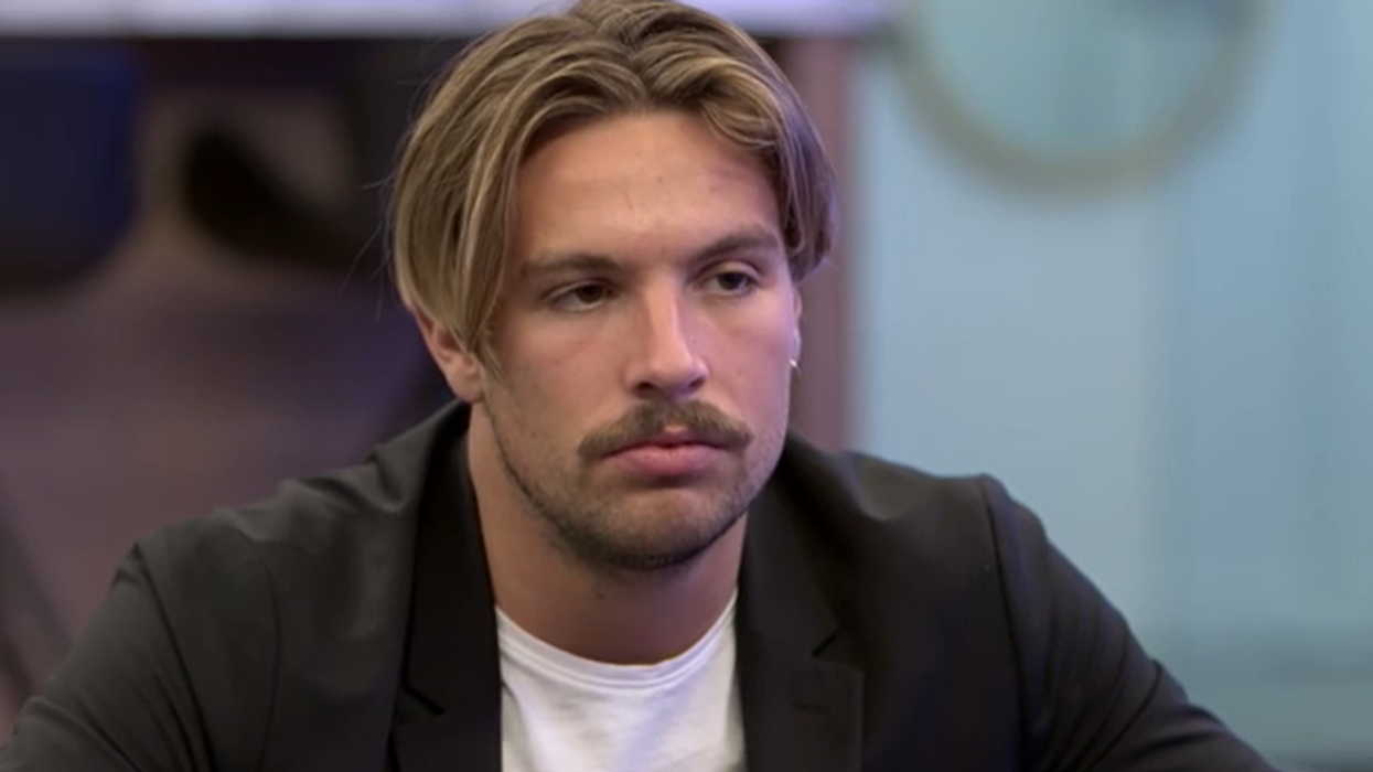 Jamie d'Occupation Double : Un commentaire à La semaine des 4 Julie jugé dégradant