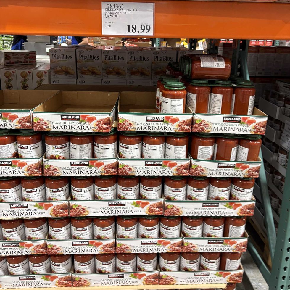 jars of Kirkland Signature marinara sauce at costco