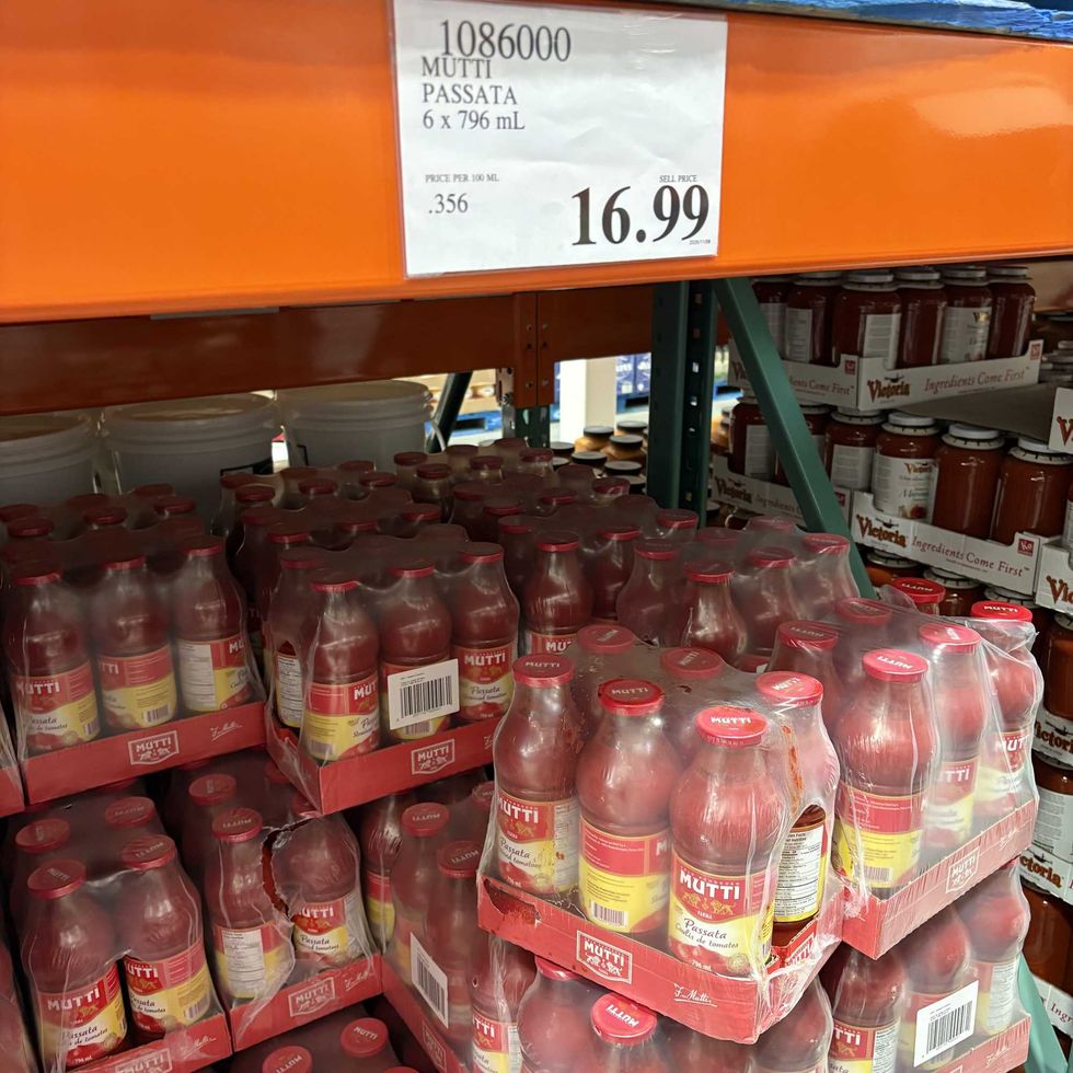 jars of Mutti passata at costco