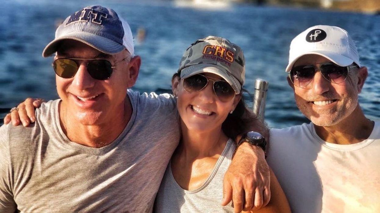 Jeff Bezos and his siblings.