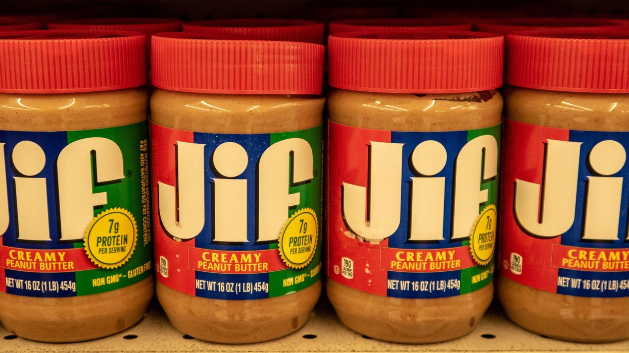 Jif peanut butters.