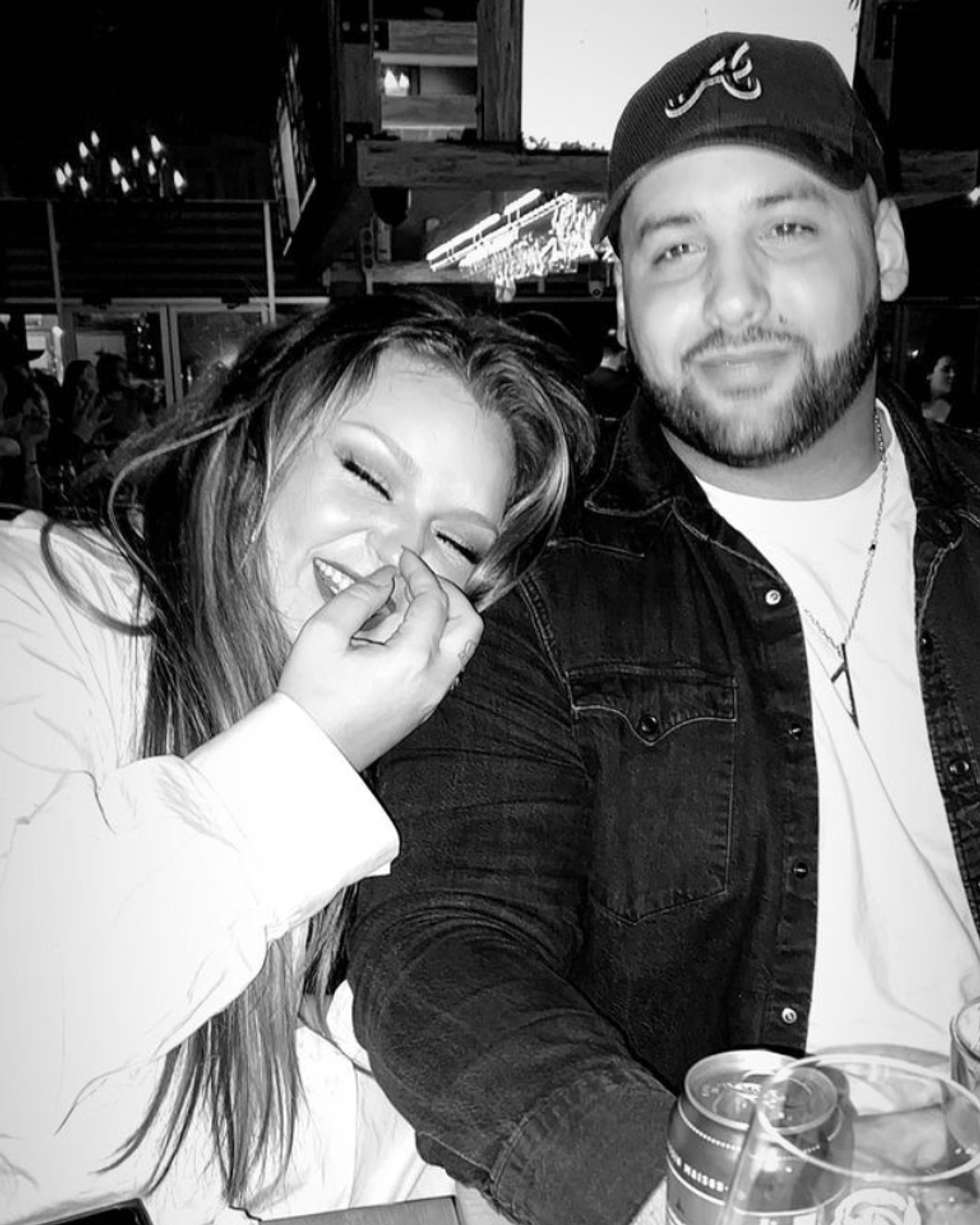 Julie Munger et sa fr\u00e9quentation.