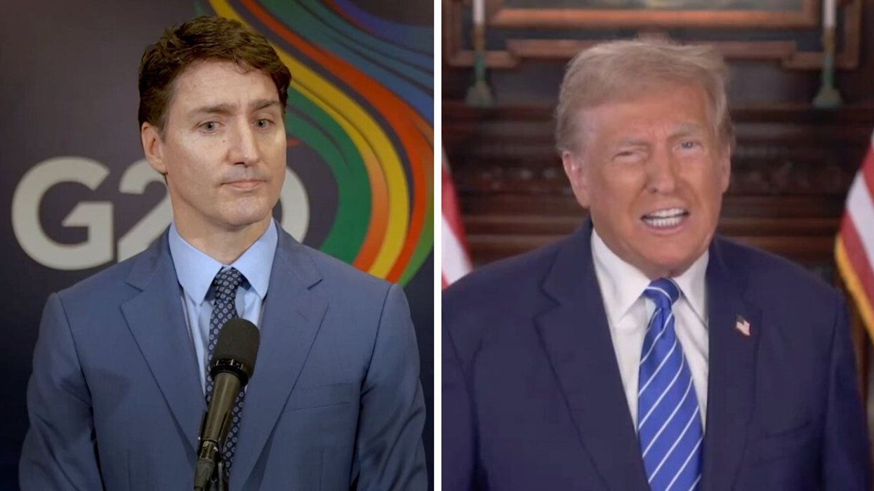 Justin Trudeau. À droite : Donald Trump.