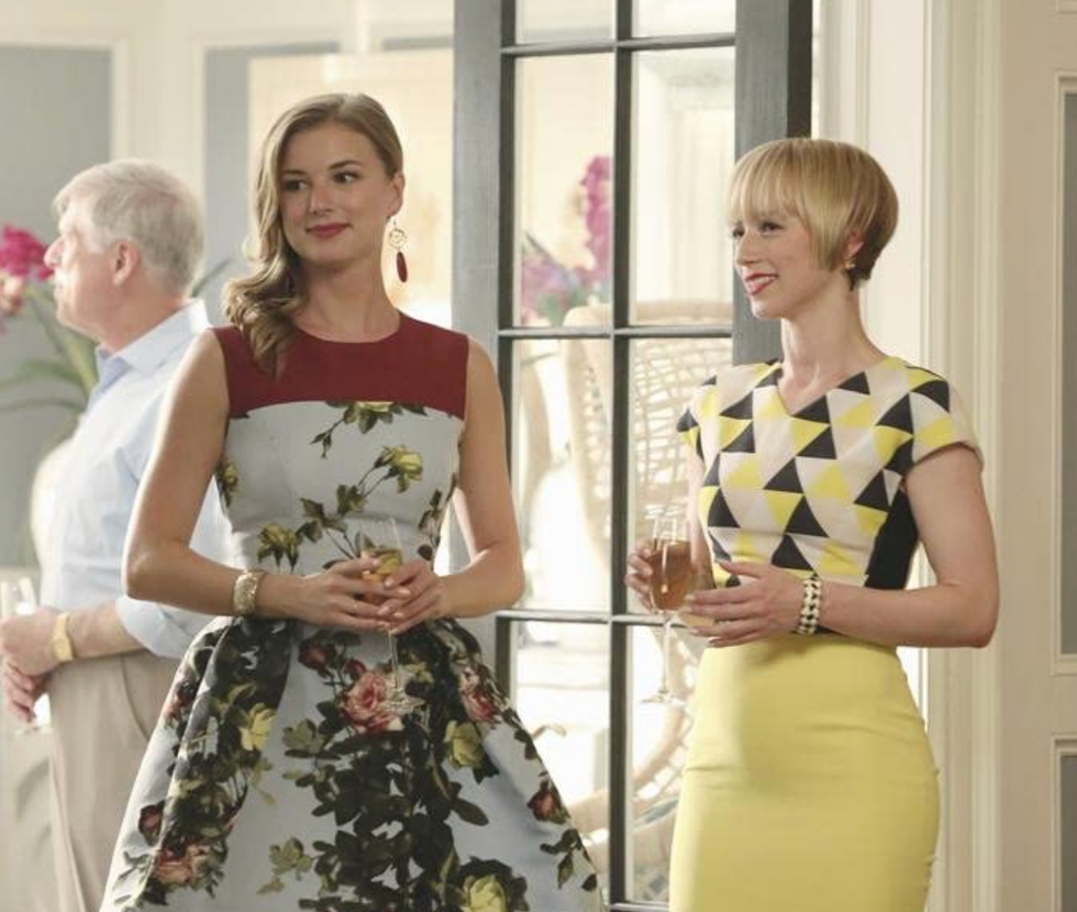 Karine Vanasse dans Revenge.