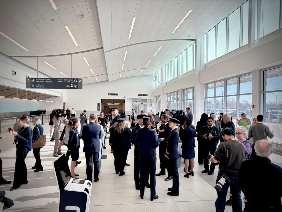 L'a\u00e9roport m\u00e9tropolitain de Montr\u00e9al.