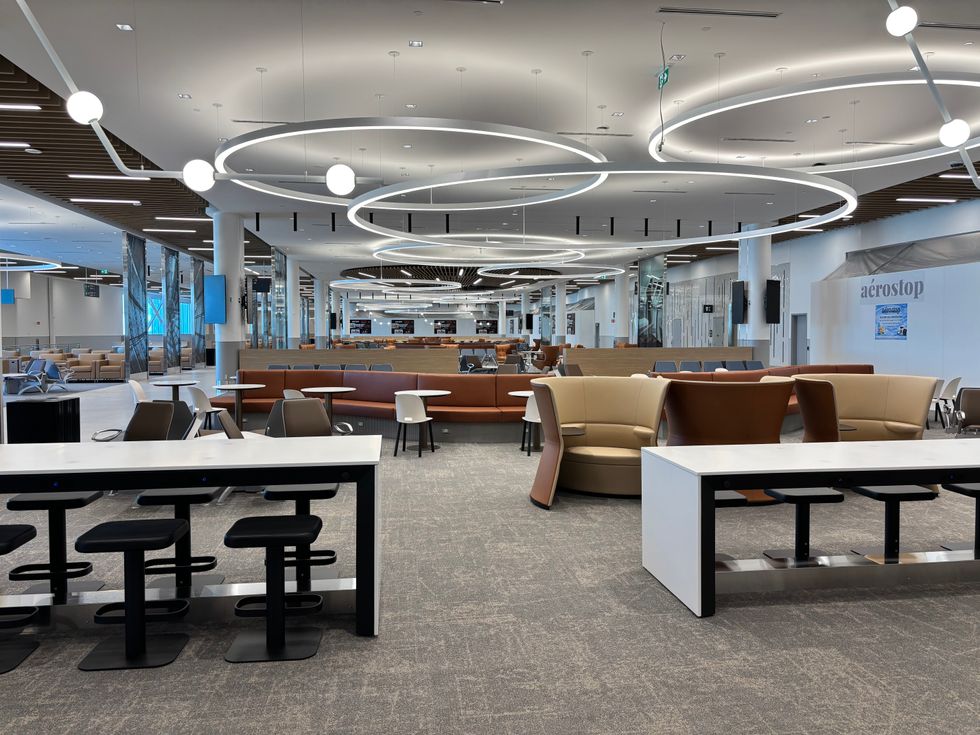 L'a\u00e9roport m\u00e9tropolitain de Montr\u00e9al.