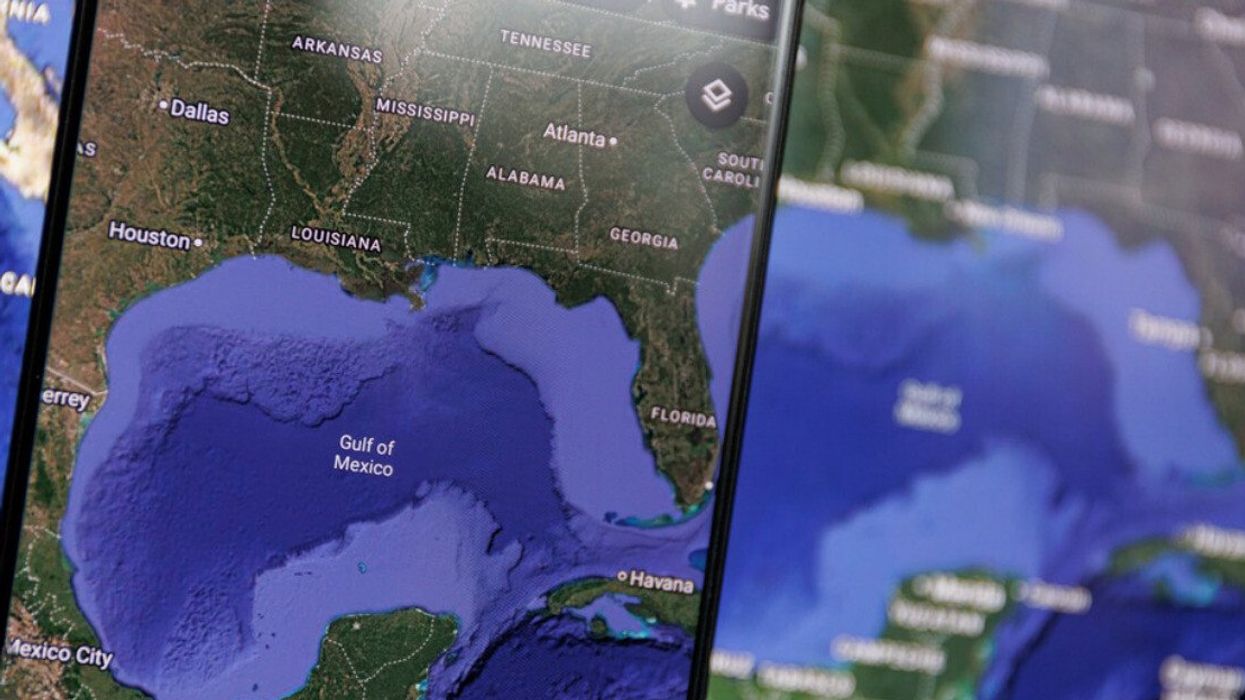L'application Google Maps sur un téléphone intelligent montrant le Golfe du Mexique.