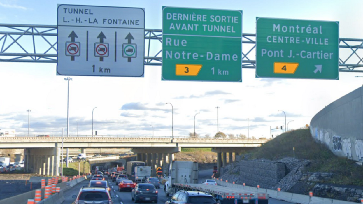 L'autoroute 25 en direction du tunnel Louis-Hippolyte-La Fontaine.